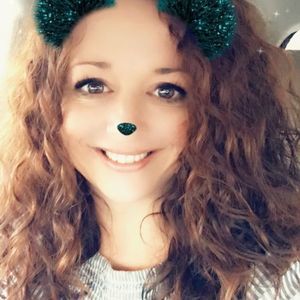 Meet your Posher, Suzanne